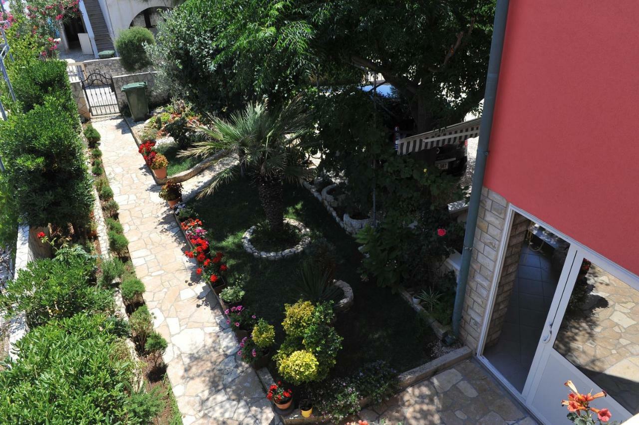 Apartmani Poljanec Vir Exterior photo