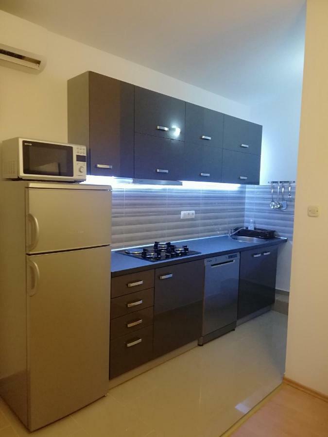 Apartmani Poljanec Vir Exterior photo